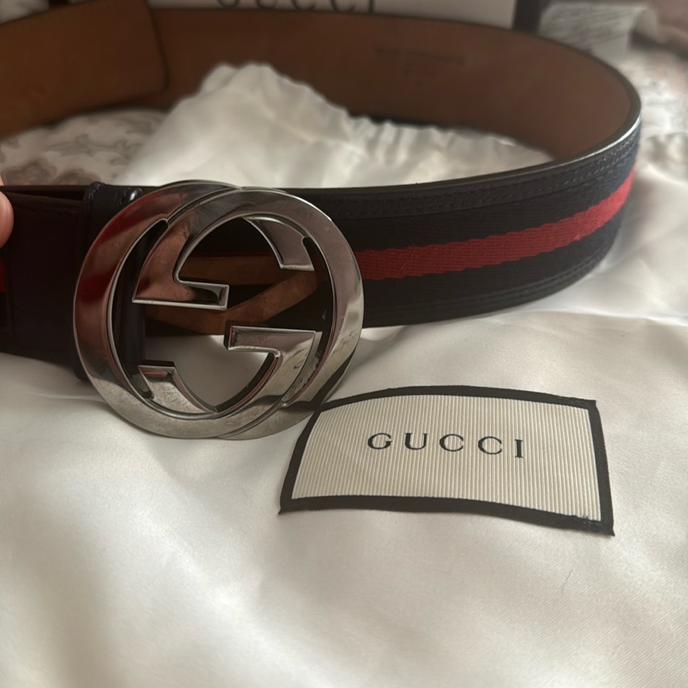 Men’s AUTHENTIC Gucci belt